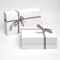 GIFT WRAPPING