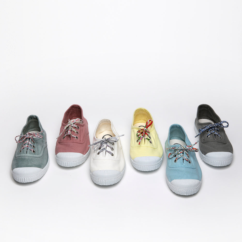 LIBERTY  LACES