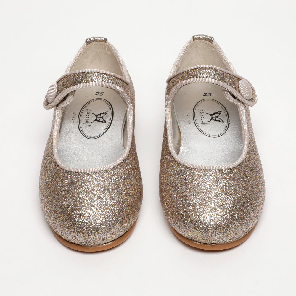 GLITTERY